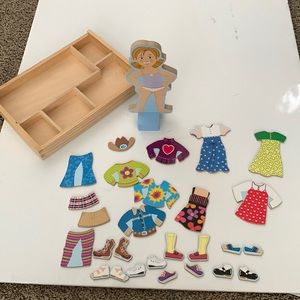 circo magnetic dress up doll